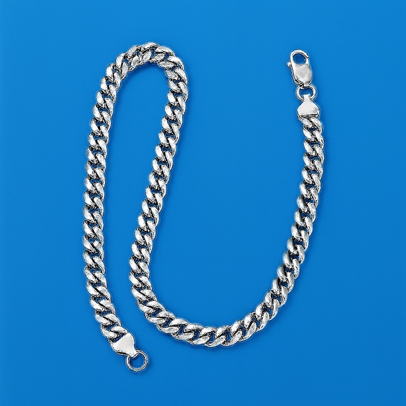 24 inch Cuban Link Chain Necklace for Men and Women - Picture 3 of 5